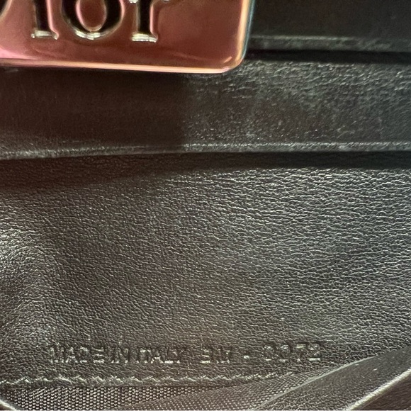 Dior Street Chic black leather wallet with COA. - Picture 11 of 12
